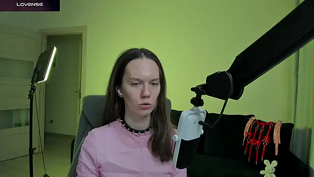 SharkyBaby Chat XXX live