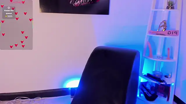 Taylor__Watson Adlı Modelin Canlı XXX Sohbeti