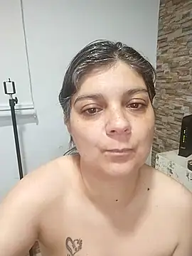 Chat +18 de queemking ao vivo