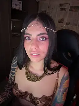 Chat +18 de i_am_nina_ ao vivo