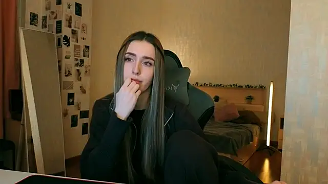 yourrdanceteacher élő XXX-chatje