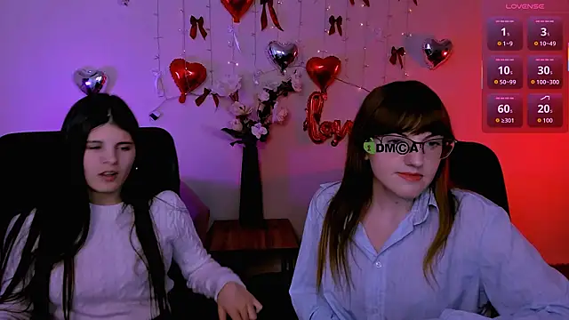 Онлайн чат XXX lizzie_boom_