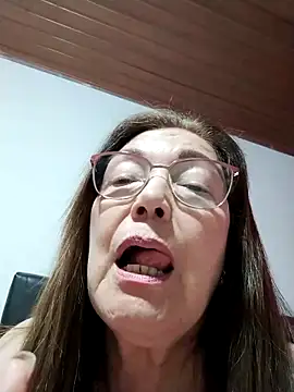 Chat +18 de Vicky_Rosse ao vivo