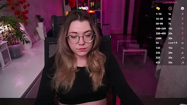 RemyCute 现场XXX聊天