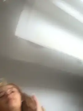 SeccySerena: απευθείας συνομιλία ΧΧΧ