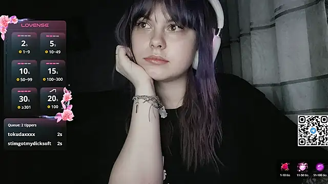 KristiBloom: онлайн-секс-чат