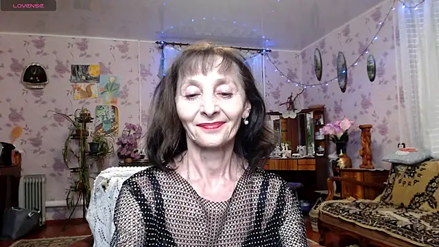 Angelina-Missteria: онлайн-секс-чат