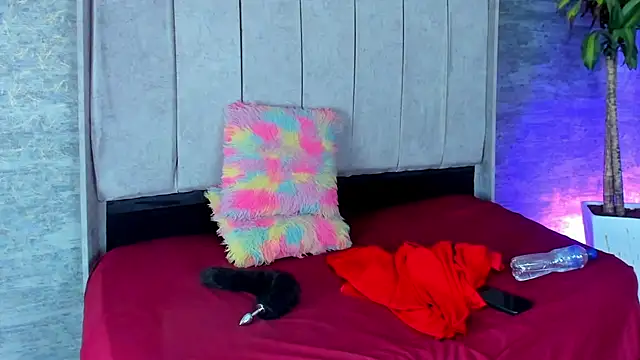 XXX chat uživo modela AlinaZans