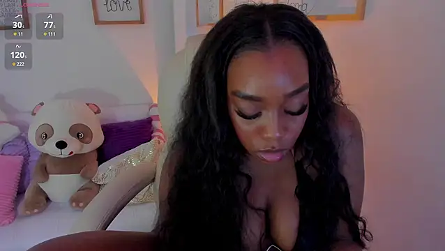 zobe_love Adlı Modelin Canlı XXX Sohbeti