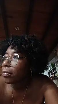 Онлайн чат XXX ChanneldelaCroix