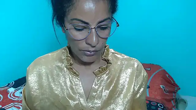 kateleyagrey Chat XXX in diretta