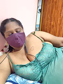 bakyasree143 Show in webcam