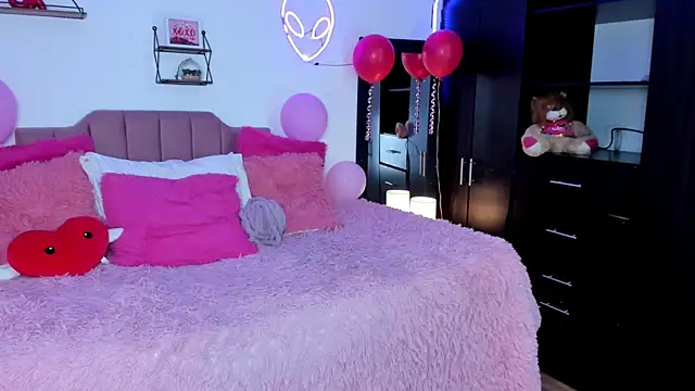 Nina_curves Obrolan Langsung XXX