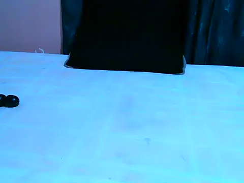 Chat +18 de Pretty_kara ao vivo