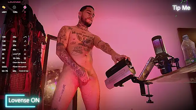 Junihn0 webkamerás műsora