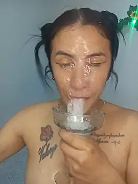 Czat XXX na żywo – laurahotdirty