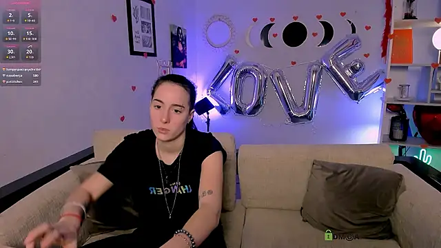 Chat +18 de khloebeauty ao vivo