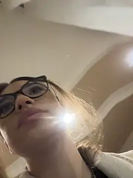 Chat +18 de ItalianGirl ao vivo