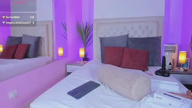 Онлайн чат XXX violeta_santanna