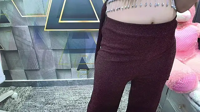 Онлайн чат XXX NymphoIsLive