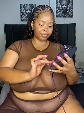 Chat +18 de LunaCovenn ao vivo