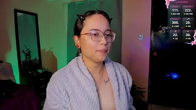 shantalc3rezo élő XXX-chatje