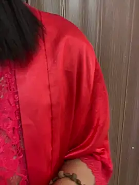 Chat +18 de Auri__ ao vivo