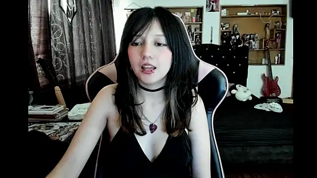 Maki_Zein_ – webcam-show