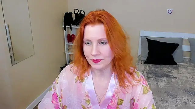 FoxySophia live XXX chat