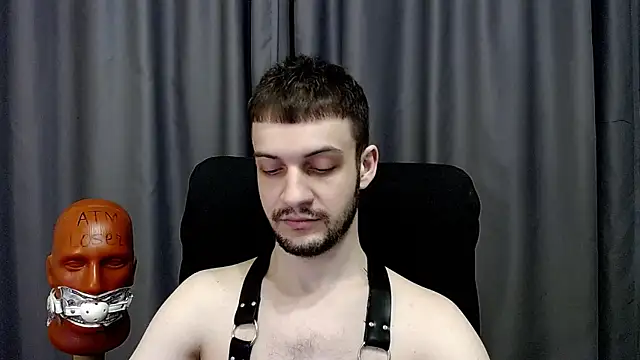 _Damien_thorn_ Adlı Modelin Canlı XXX Sohbeti