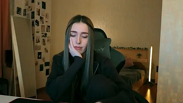 XXX chat uživo modela yourrdanceteacher