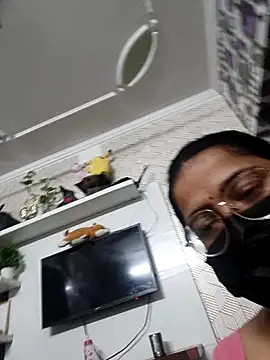 GangbangCouple 网络视讯表演