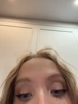 XXX chat uživo modela Evelyn_Neal