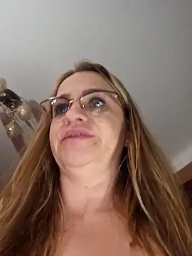 XXX chat uživo modela Blonikicia