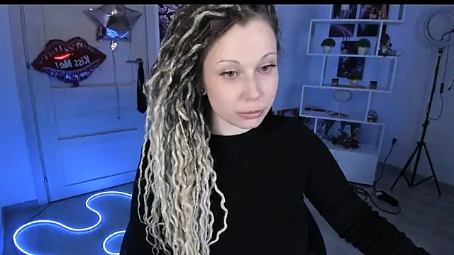 Chat +18 de HoneySallyMoore ao vivo