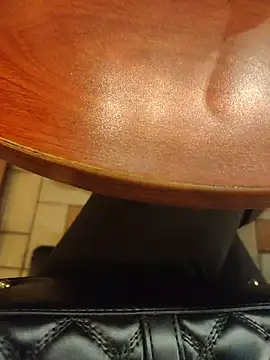 tata_sanz_: διαδικτυακό σόου στην κάμερα