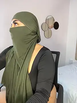 rashaaa_ 在線直播表演