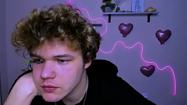 lucas_long_ – Live XXX-chat