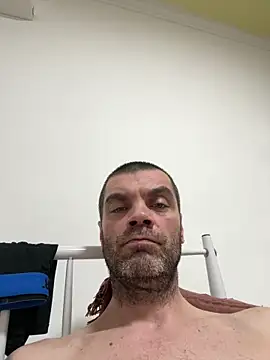 DOMINATOR_SIR-MASTER élő XXX-chatje