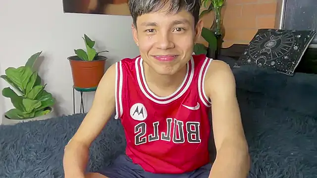 Andy_Belier23 Webcam Show