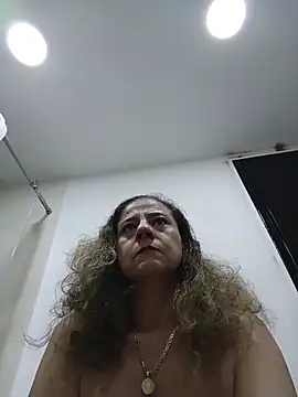 Czat XXX na żywo – sasi_luna