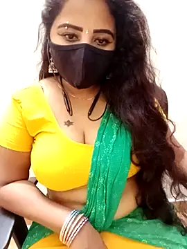 tamil_Vennila élő XXX-chatje