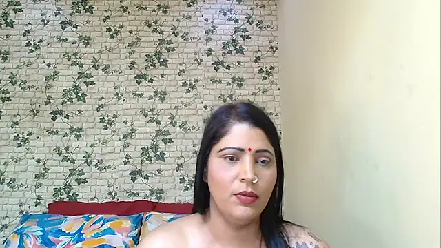 XIndianintimacyのライブXXXチャット