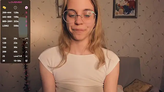 Онлайн чат XXX JoanBaggott