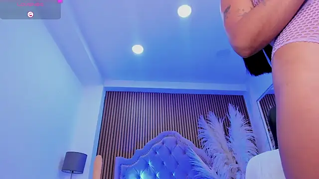 دردشة SelenaStonne الجنسية المباشرة