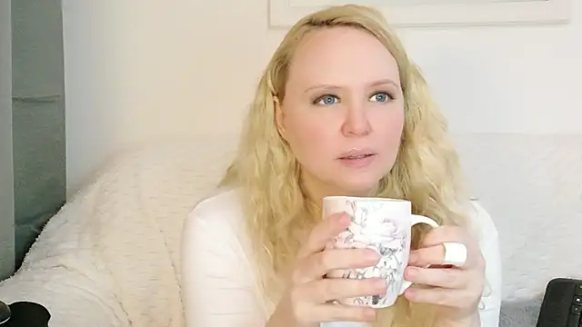 XXX chat uživo modela Sarah4you