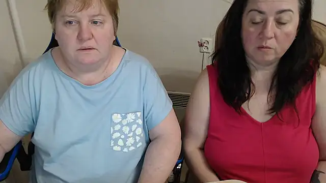 Show modela Bertie_Adeline na web-kameri