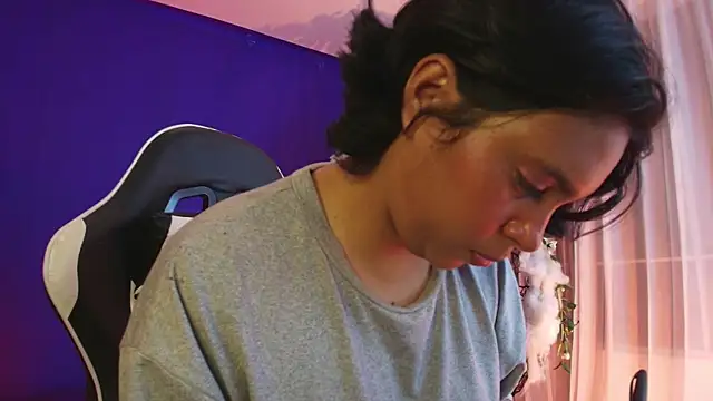 Emmapark_ 即時 XXX 聊天