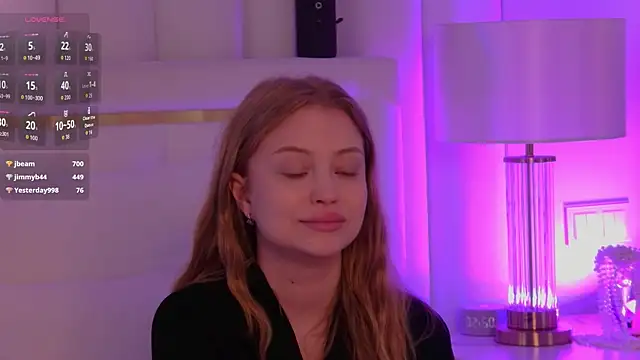 Chat XXX en directo de MollyHilton