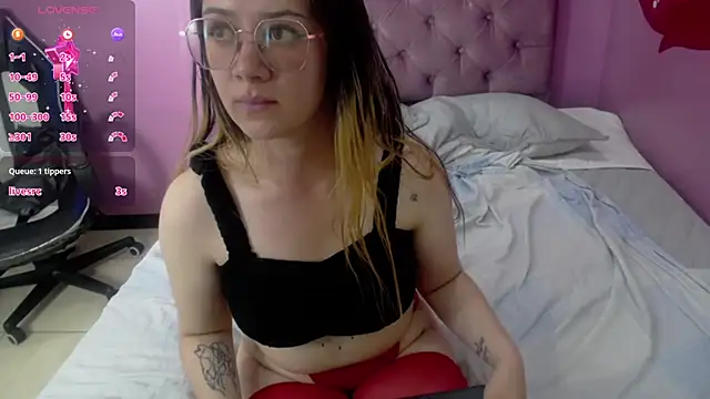 Alaiia___ 라이브 XXX 채팅